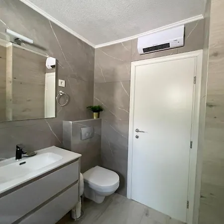 B&d Apartment Novi Vinodolski